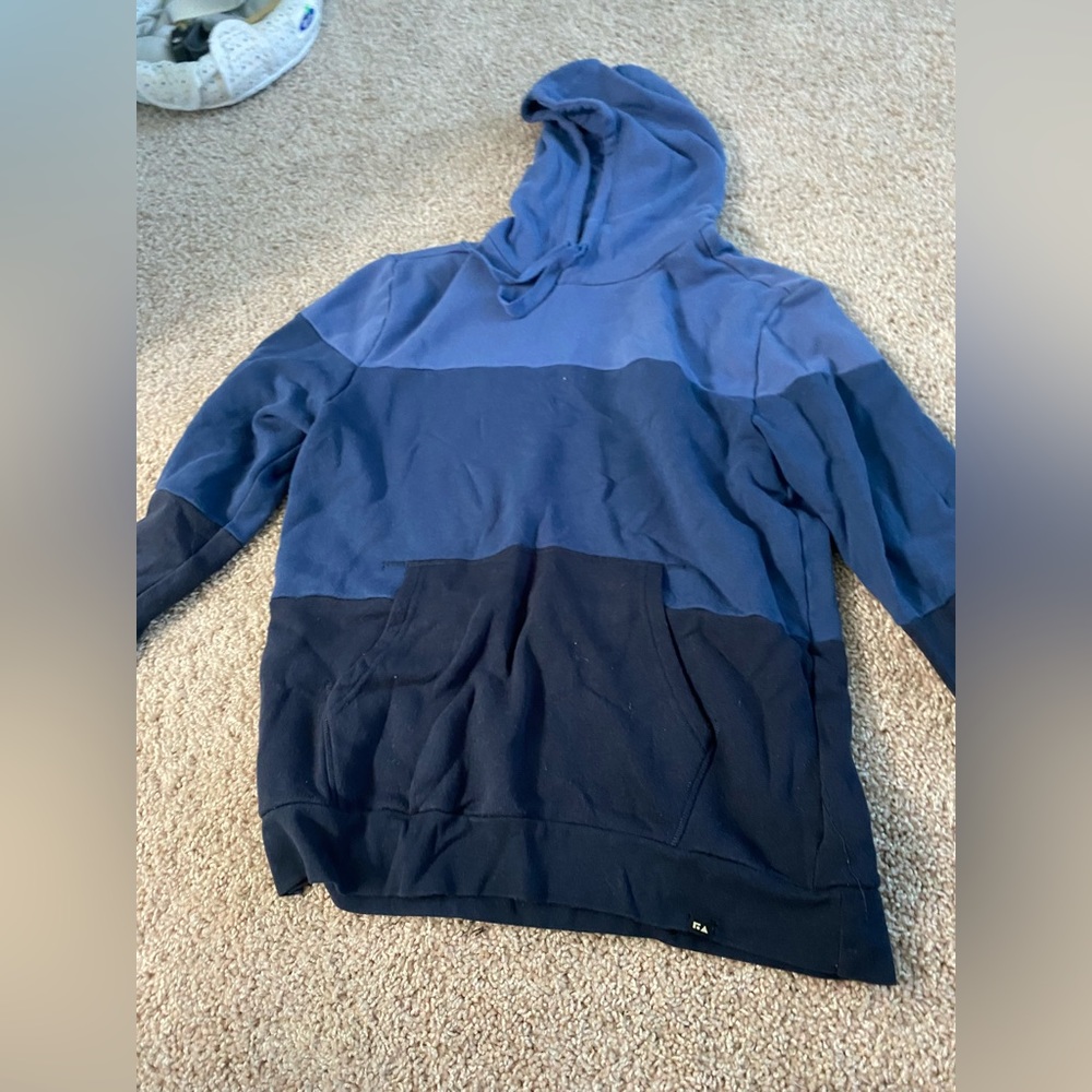 Men’s blue striped hoodie
